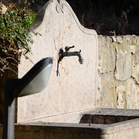 Bed & Breakfast La Grola